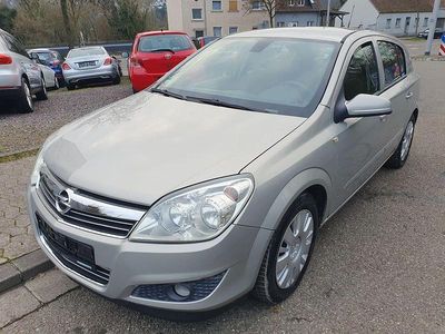 Gold Gebraucht 2008 Opel Astra Catch Me Limousine | 5.490 € (Teuer)