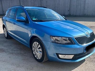 Gebraucht Skoda Octavia 150 PS (110 kW) 2016 Blau Kleinwagen