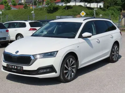 Gebraucht Skoda Octavia Tour 150 PS (110 kW) 2023 Candyweiß Kombi