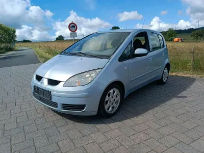 Gebraucht Mitsubishi Colt 95 PS (69 kW) 2007 Blau Kleinwagen