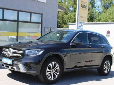 Gebraucht Mercedes GLC200 163 PS (119 kW) 2021 Schwarz SUV