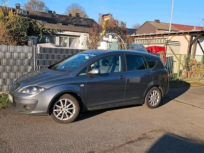 Gebraucht Seat Altea XL 105 PS (77 kW) 2012 Grau Van / Kleinbus