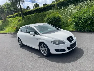 Gebraucht Seat Leon 125 PS (91 kW) 2010 Weiß Kleinwagen