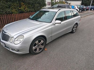 Mercedes E280