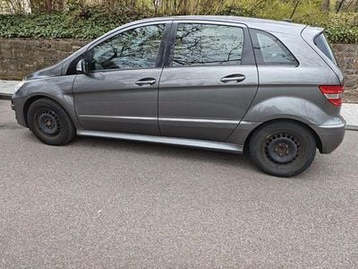 Usata Mercedes B170 116 CV (85 kW) 2008 Grigio Monovolume