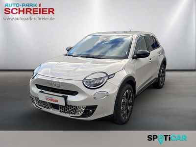 Gebraucht Fiat 600 La Prima 114 kW (156 PS) 2025 Cappuccinobeige SUV