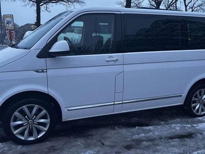 Gebraucht VW T6 Generation Six 150 PS (110 kW) 2016 Weiß Van