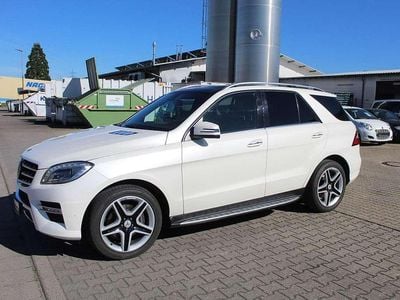 Gebraucht Mercedes ML350 AMG line 258 PS (189 kW) 2012 Weiß SUV