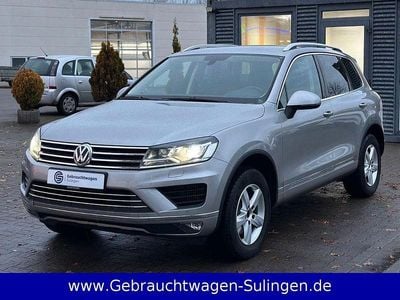 Silber Gebraucht 2015 VW Touareg Terrain Tech SUV | 18.895 € (Guter Preis)