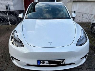 Weiß Gebraucht 2023 Tesla Model Y RWD SUV | 32.750 € (Fairer Preis)