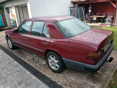 Gebraucht Mercedes 250 120 PS (88 kW) 1986 Limousine