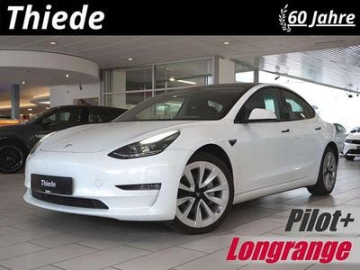 Gebraucht Tesla Model 3 366 kW (498 PS) 2023 Weiß metallic Limousine