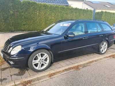 Mercedes E320