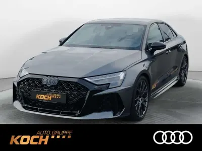 Gebraucht Audi RS3 Sport 400 PS (294 kW) 2026 Grau Limousine