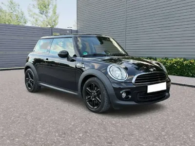 Gebraucht Mini ONE 75 PS (55 kW) 2013 Schwarz Kleinwagen