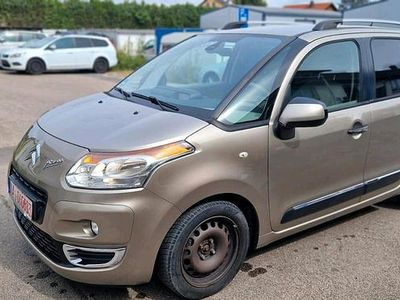 Braun Gebraucht 2010 Citroën C3 Picasso Van / Kleinbus | 3.300 € (Guter Preis)