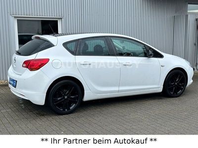 gebraucht Opel Astra Lim. 5-trg. Color Edition Sport 1.4 **