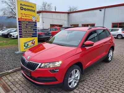 Velvet rot metallic Gebraucht 2020 Skoda Karoq Style SUV | 21.500 € (Guter Preis)