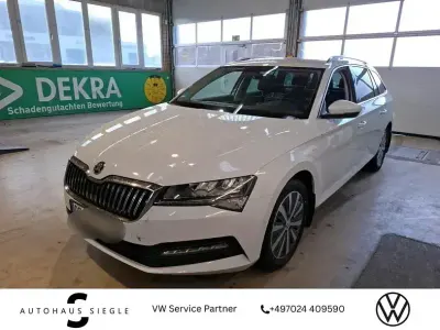 Gebraucht Skoda Superb Ambition 150 PS (110 kW) 2023 Weiß Kombi
