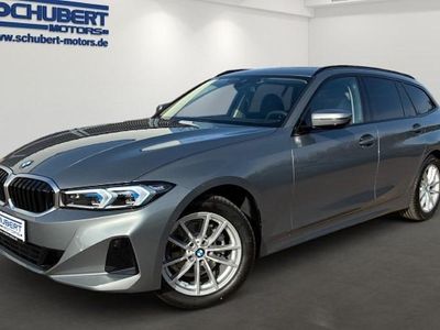 Neu BMW 318 Comfort Edition 156 PS (114 kW) 2026 Grau Kombi