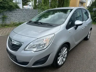 Gebraucht Opel Meriva Edition 101 PS (74 kW) 2010 Silber Van / Kleinbus