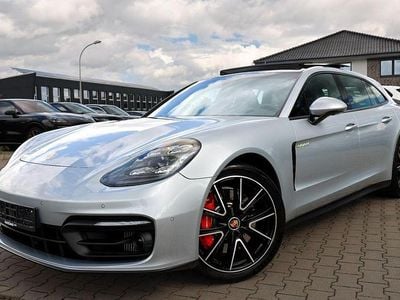Porsche Panamera 4S