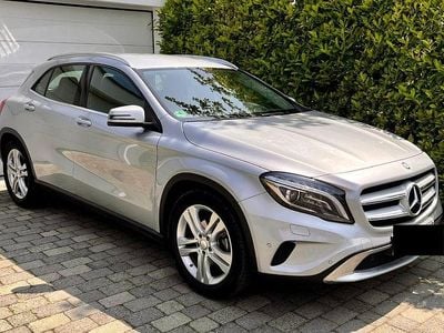 Mercedes GLA180