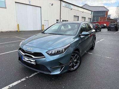 Gebraucht Kia Ceed Sportswagon Spirit 160 PS (117 kW) 2023 Grün Kombi