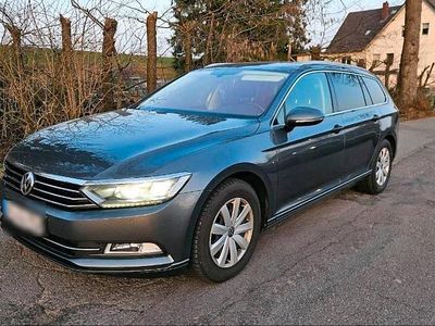 Gebraucht VW Passat 190 PS (139 kW) 2015 Grau Kombi