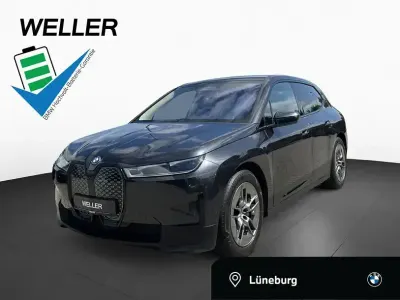 Gebraucht BMW iX Comfort Edition 239 kW (326 PS) 2022 Sophistograu (grau) SUV