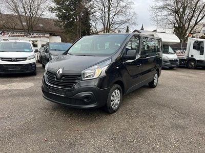 Schwarz Gebraucht 2017 Renault Trafic Expression Van / Kleinbus | 16.900 € (Fairer Preis)