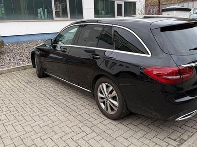 Gebraucht Mercedes C220 194 PS (142 kW) 2019 Schwarz Kombi