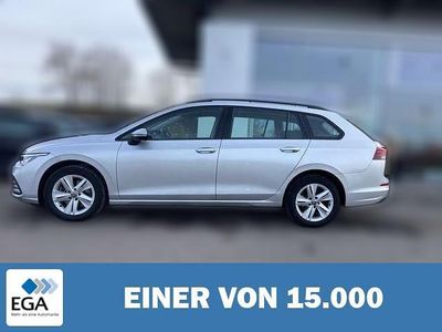 Silber metallic Gebraucht 2022 VW Golf VIII Life Kombi | 21.740 € (Fairer Preis)