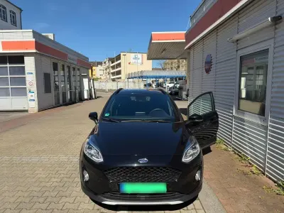 Gebraucht Ford Fiesta Active X 125 PS (91 kW) 2020 Schwarz Kleinwagen