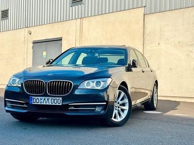 BMW 730