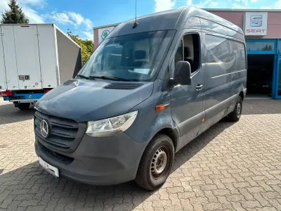 Gebraucht Mercedes E-Sprinter 85 kW (116 PS) 2020 Grau Van