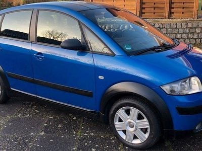 Gebraucht Audi A2 75 PS (55 kW) 2005 Blau Kleinwagen