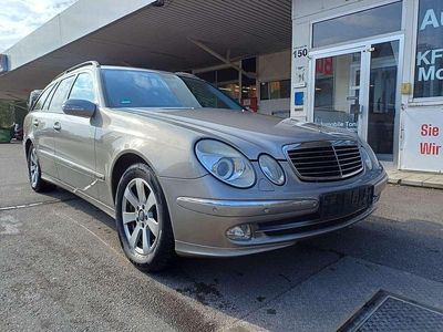 Gebraucht Mercedes E280 Avantgarde 177 PS (130 kW) 2004 Grau Kombi