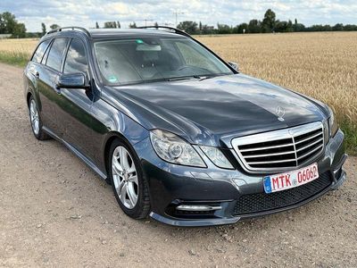 Mercedes E220