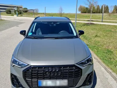 Gebraucht Audi Q3 S-Line 150 PS (110 kW) 2024 Grau SUV