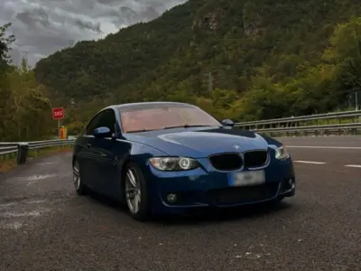 Gebraucht BMW 335 306 PS (225 kW) 2007 Blau Coupé