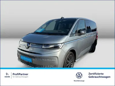 Gebraucht VW Multivan Style 150 PS (110 kW) 2025 Silber Van / Kleinbus