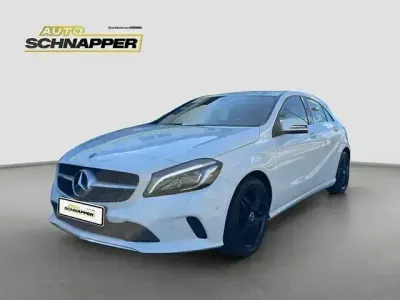 Gebraucht Mercedes A200 Urban 156 PS (114 kW) 2017 Weiß Kleinwagen