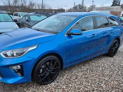 Gebraucht Kia Ceed Sportswagon 99 PS (72 kW) 2019 Blau Kombi