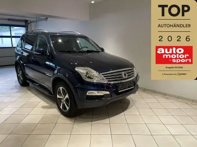 Gebraucht SsangYong Rexton 178 PS (130 kW) 2017 Blau SUV
