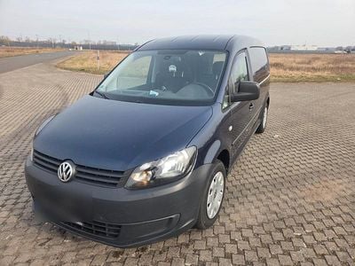 Second-hand VW Caddy Maxi 102 CP (75 kW) 2014 Albastru Monovolum