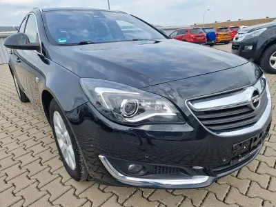 Gebraucht Opel Insignia Business Innovation 170 PS (125 kW) 2015 Schwarz Kombi