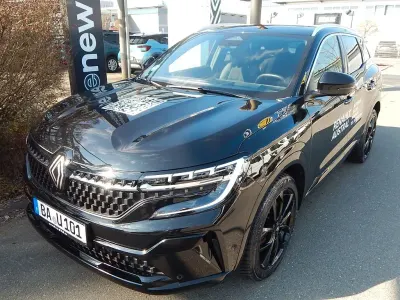 Käytetty Renault Austral Iconic 200 HP (147 kW) 2024 Musta Katumaasturi