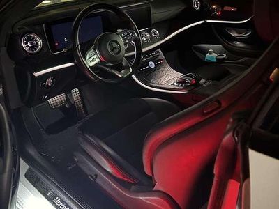 Gebraucht Mercedes E200 AMG line 184 PS (135 kW) 2018 Weiß Coupé