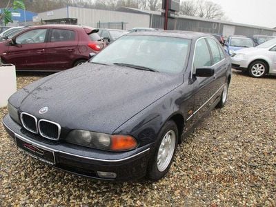 Blau Gebraucht 2000 BMW 528 Sport Line Limousine | 3.499 € (Superpreis)